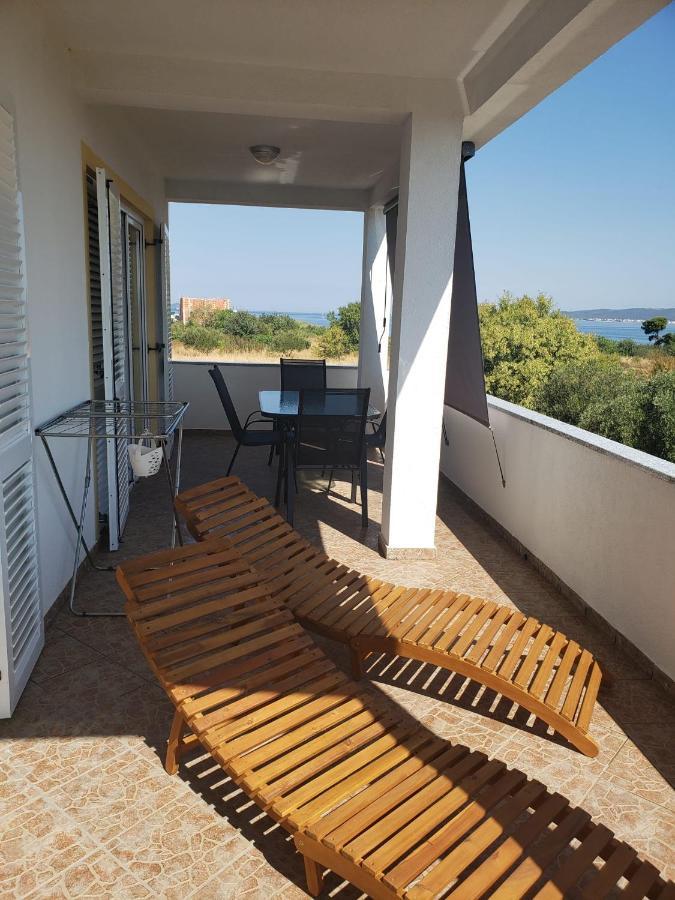 Apartmani Ciklic Dobropoljana Exteriör bild