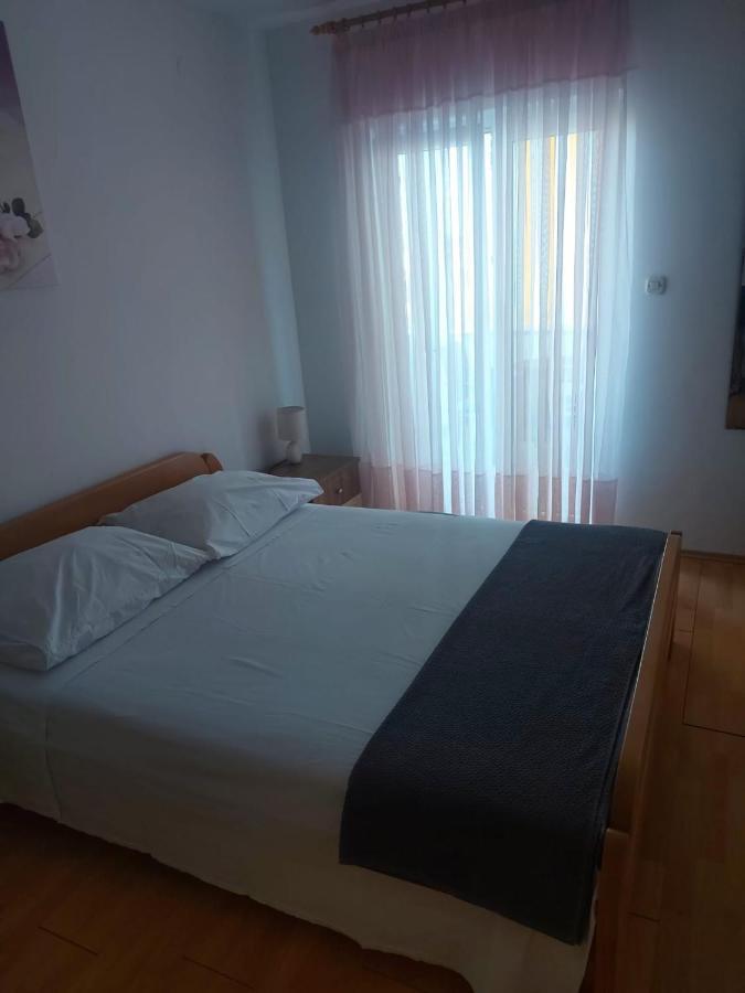 Apartmani Ciklic Dobropoljana Exteriör bild